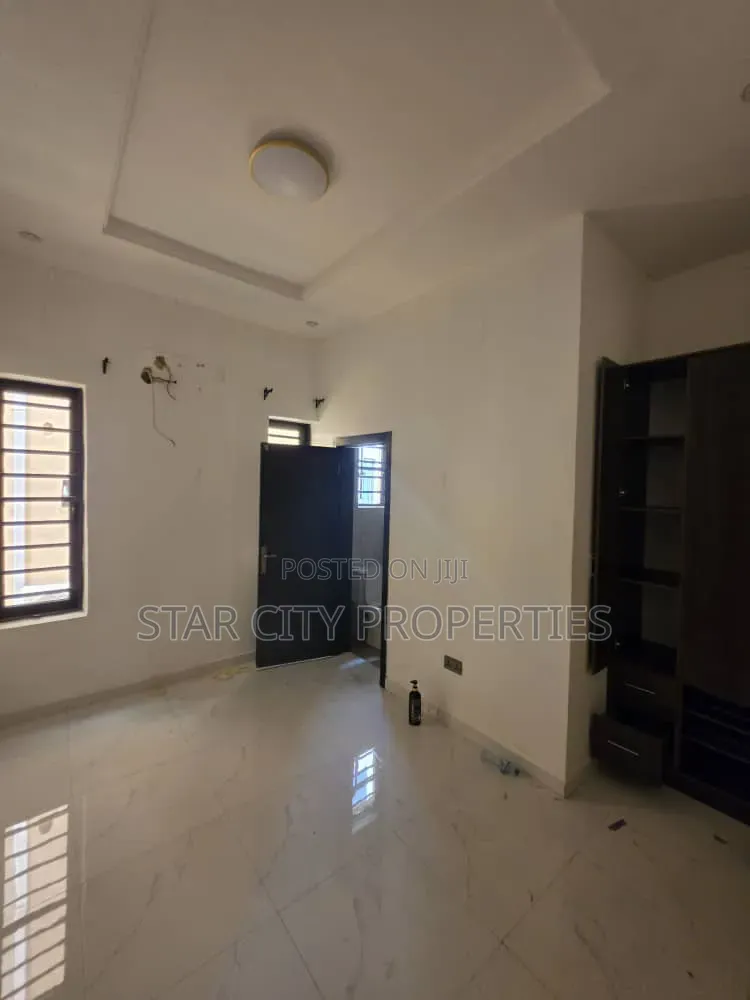 2bdrm Townhouse / Terrace in Omole Phase 2 for rent in Omole Phase 2
