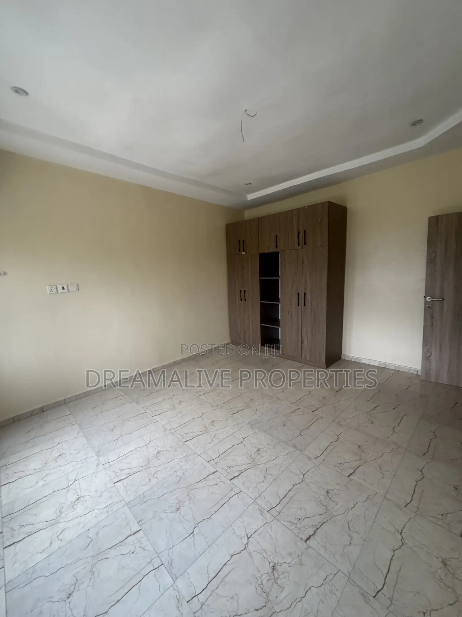 4bdrm Duplex in Life Camp for rent in Life Camp