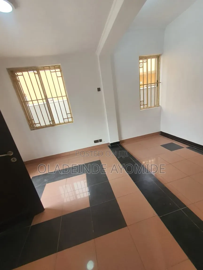 Mini Flat in Lekki Phase1 for rent in Lekki Phase 1
