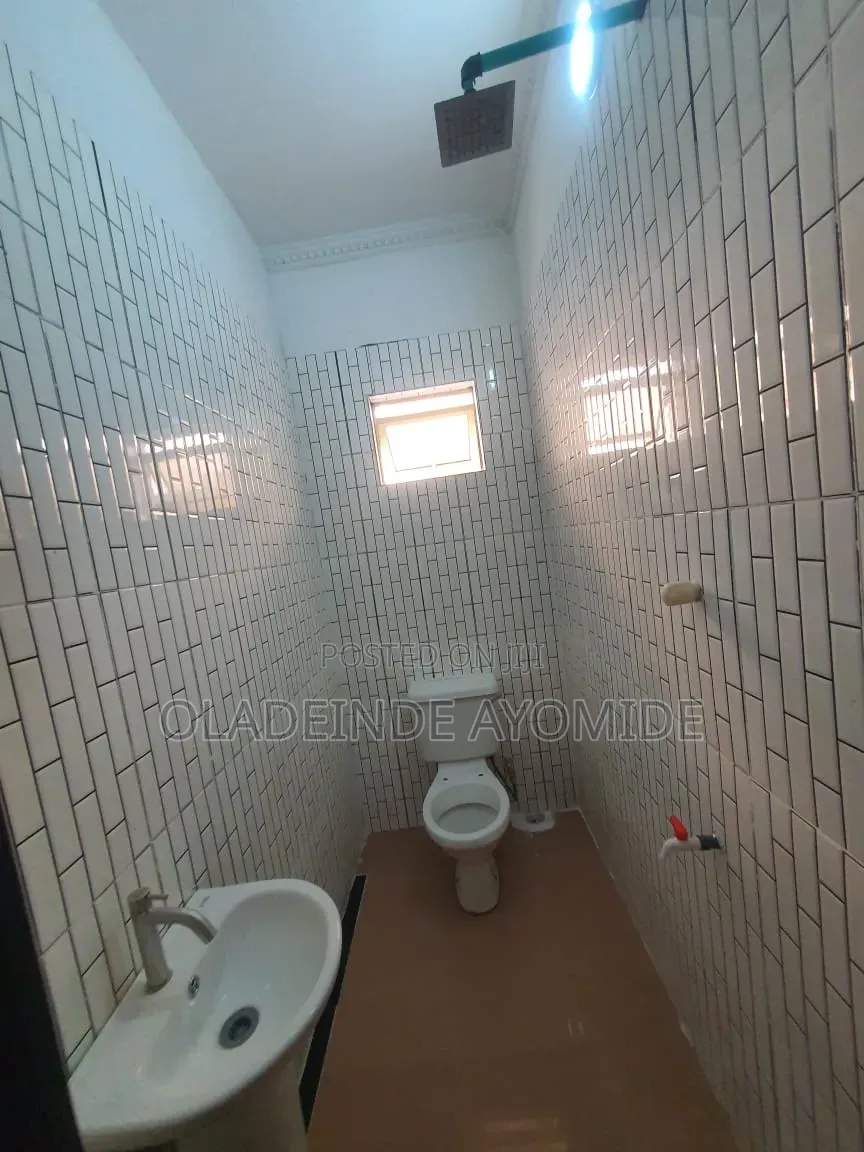 Mini Flat in Lekki Phase1 for rent in Lekki Phase 1