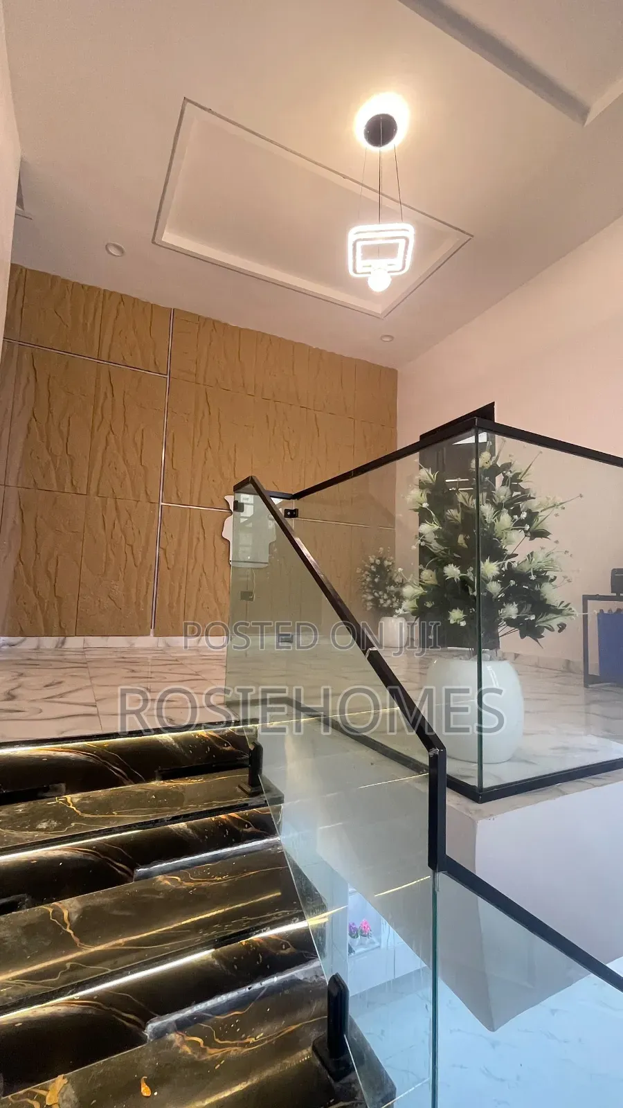 4bdrm Duplex in Ikota for sale in Ikota