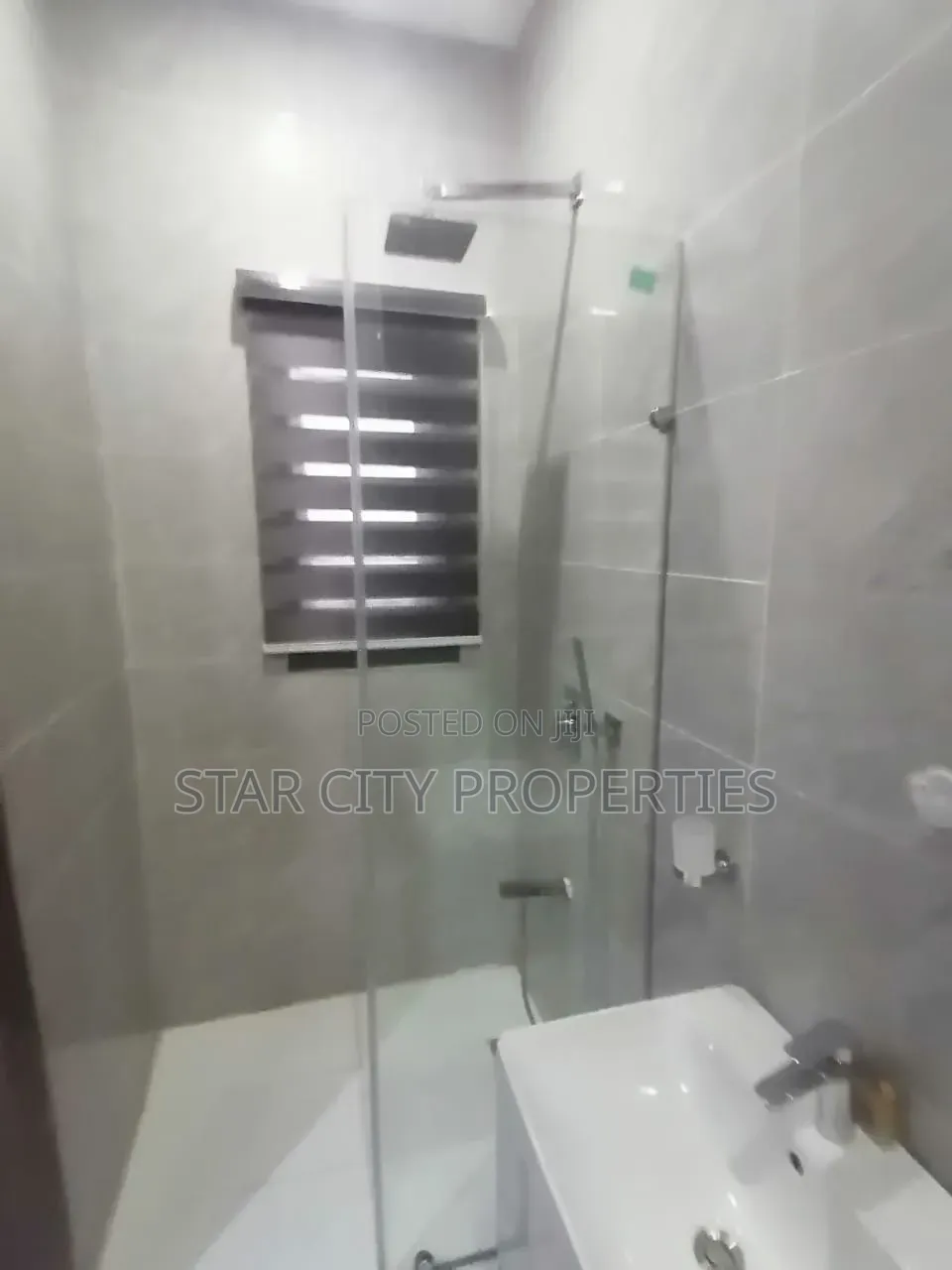 3bdrm Apartment in Off Freedom Way, Lekki Phase 1 for rent in Lekki Phase 1