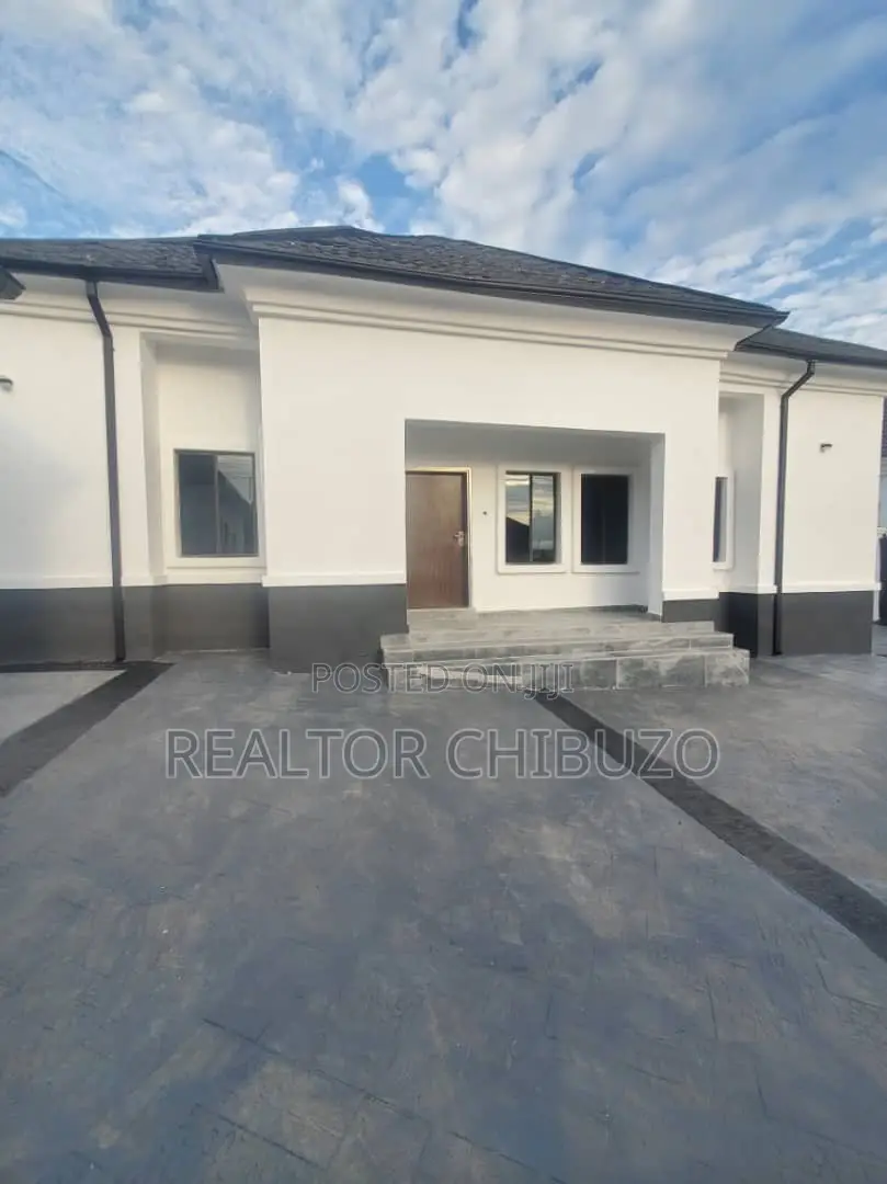 3bdrm Bungalow in Efab Version, Dape for sale in Dape