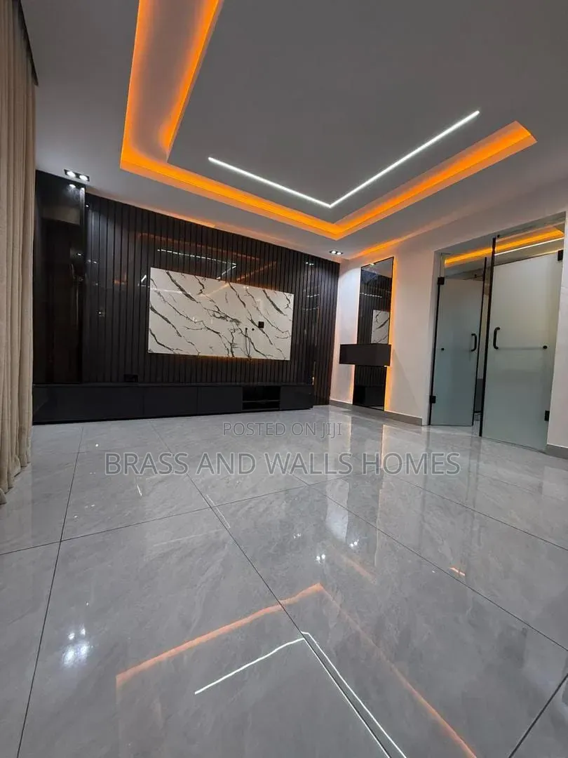 Furnished 3bdrm Apartment in Pen Cinema for sale in Pen Cinema