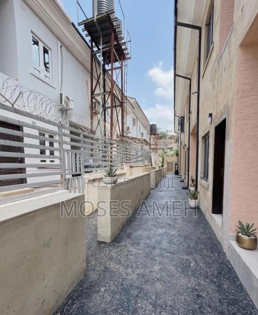 3bdrm Duplex in Apo District for rent in Apo District