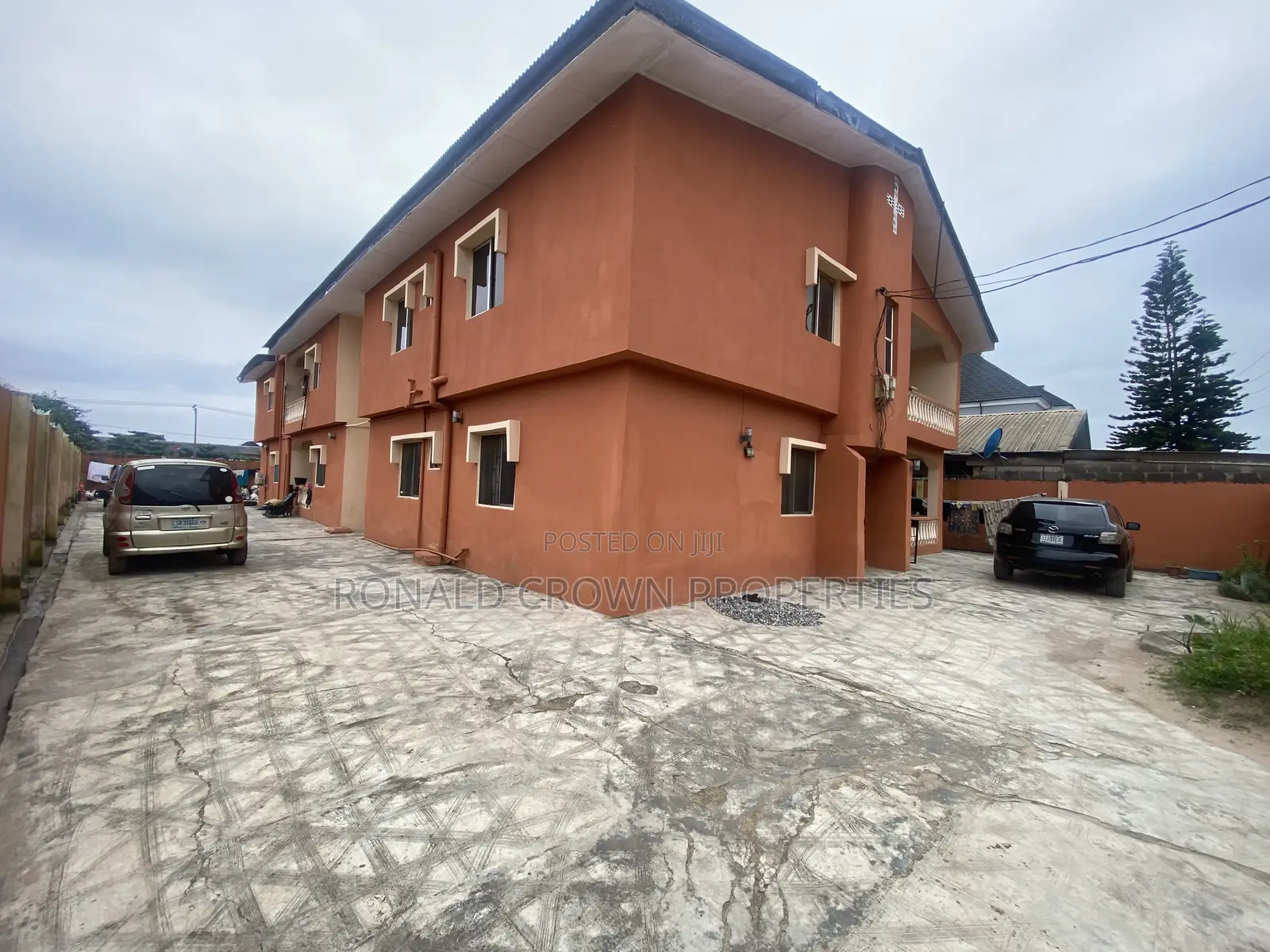 3bdrm Apartment in Ijegun for sale in Ijegun