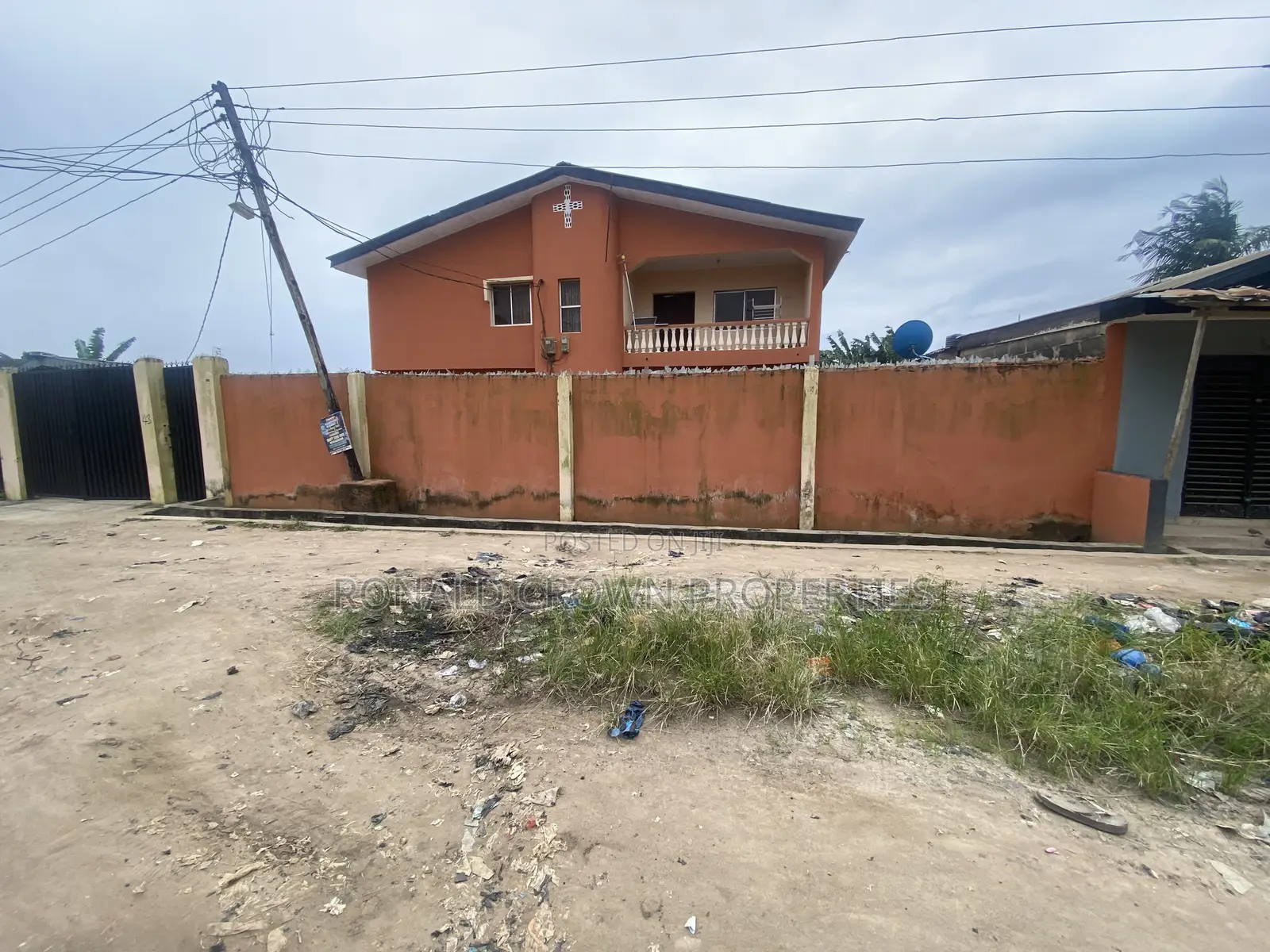 3bdrm Apartment in Ijegun for sale in Ijegun