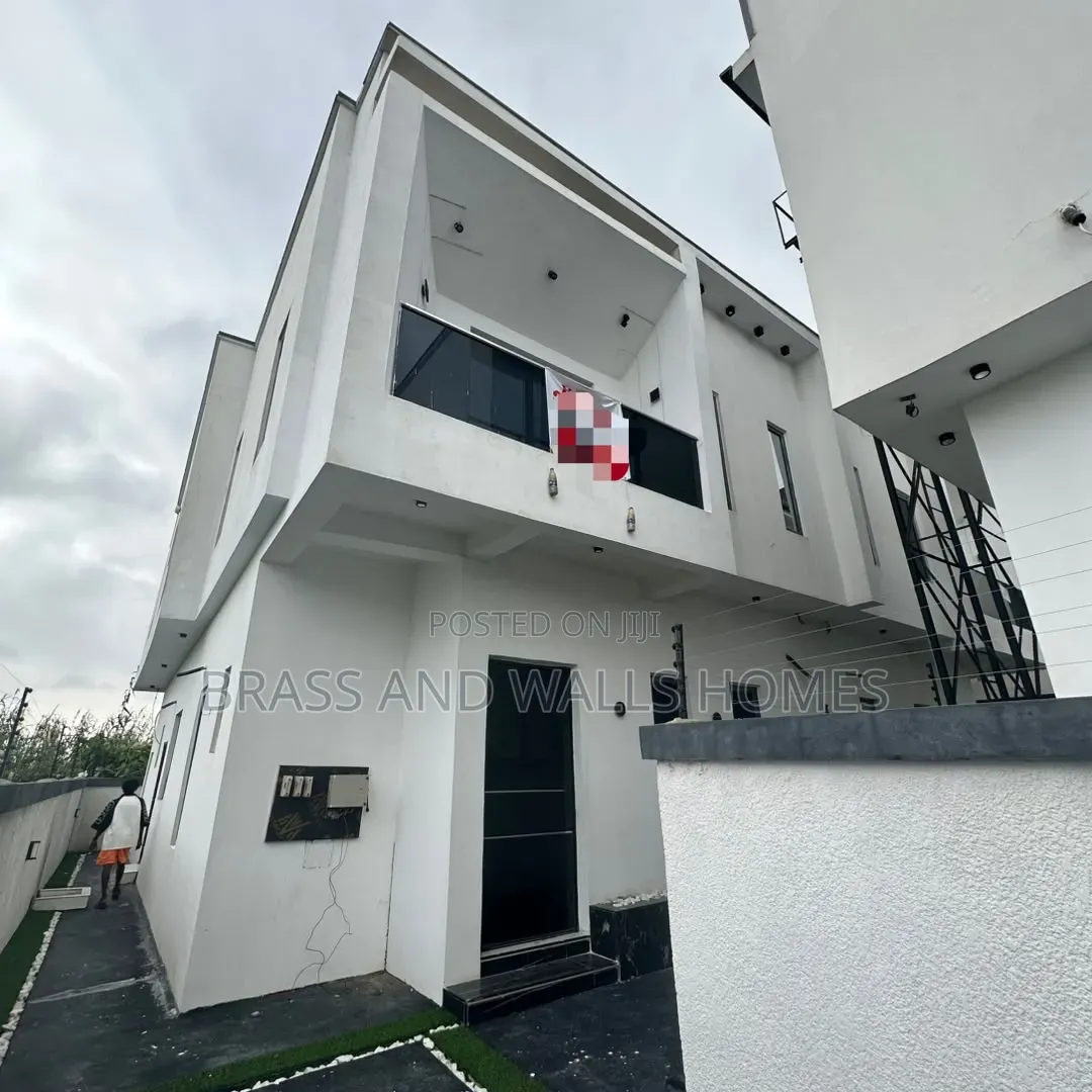 Furnished 4bdrm Duplex in Sangotedo for sale in Sangotedo