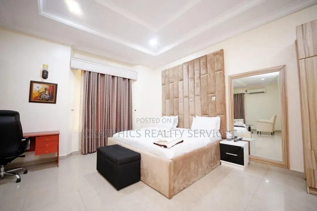 4bdrm Maisonette in Banana Island for sale in Banana Island