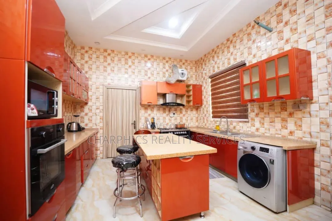 4bdrm Maisonette in Banana Island for sale in Banana Island
