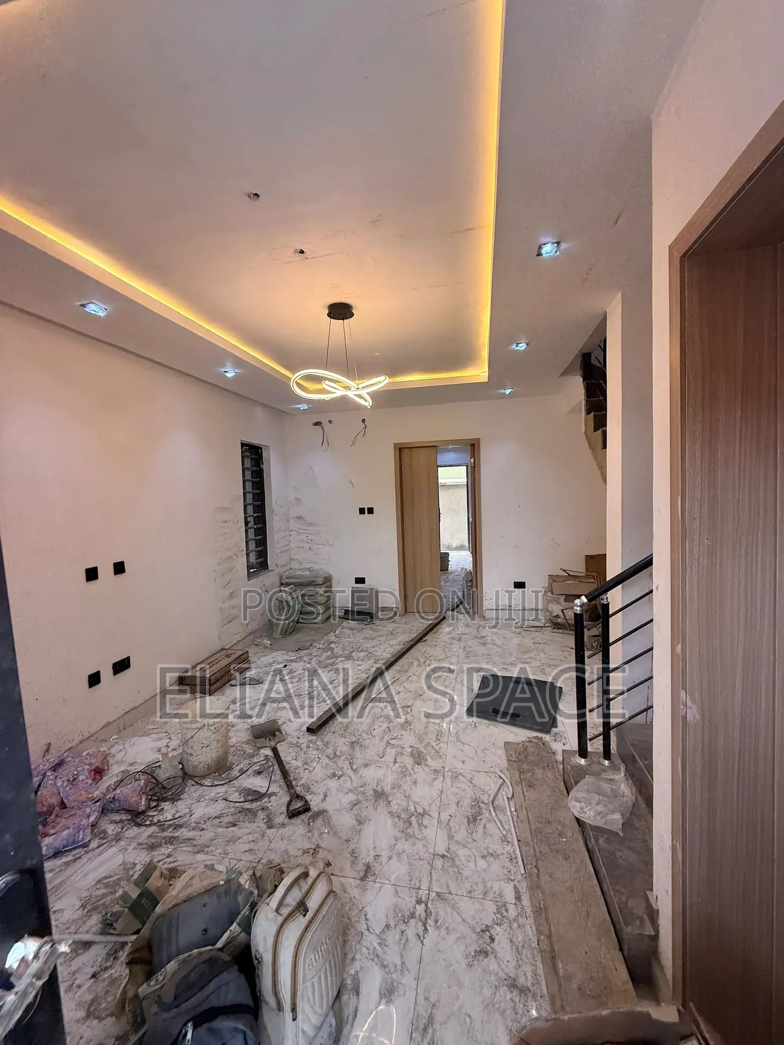 4bdrm Duplex in Fagba for sale in Fagba