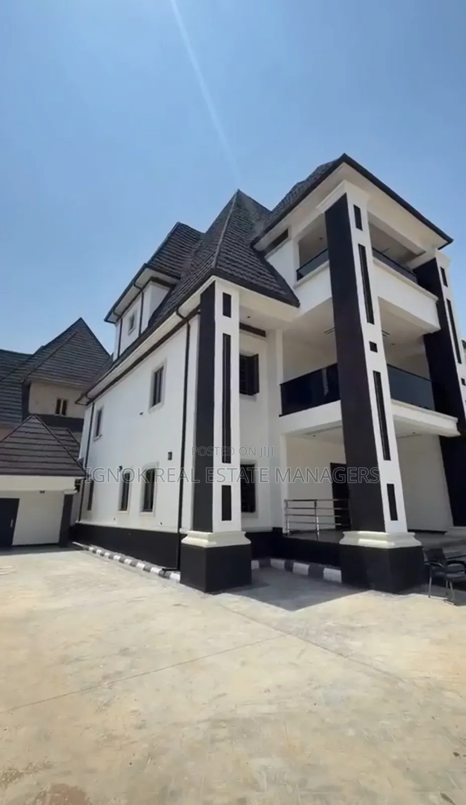 5bdrm Duplex in Galadimawa, Dakwo District for sale in Dakwo District