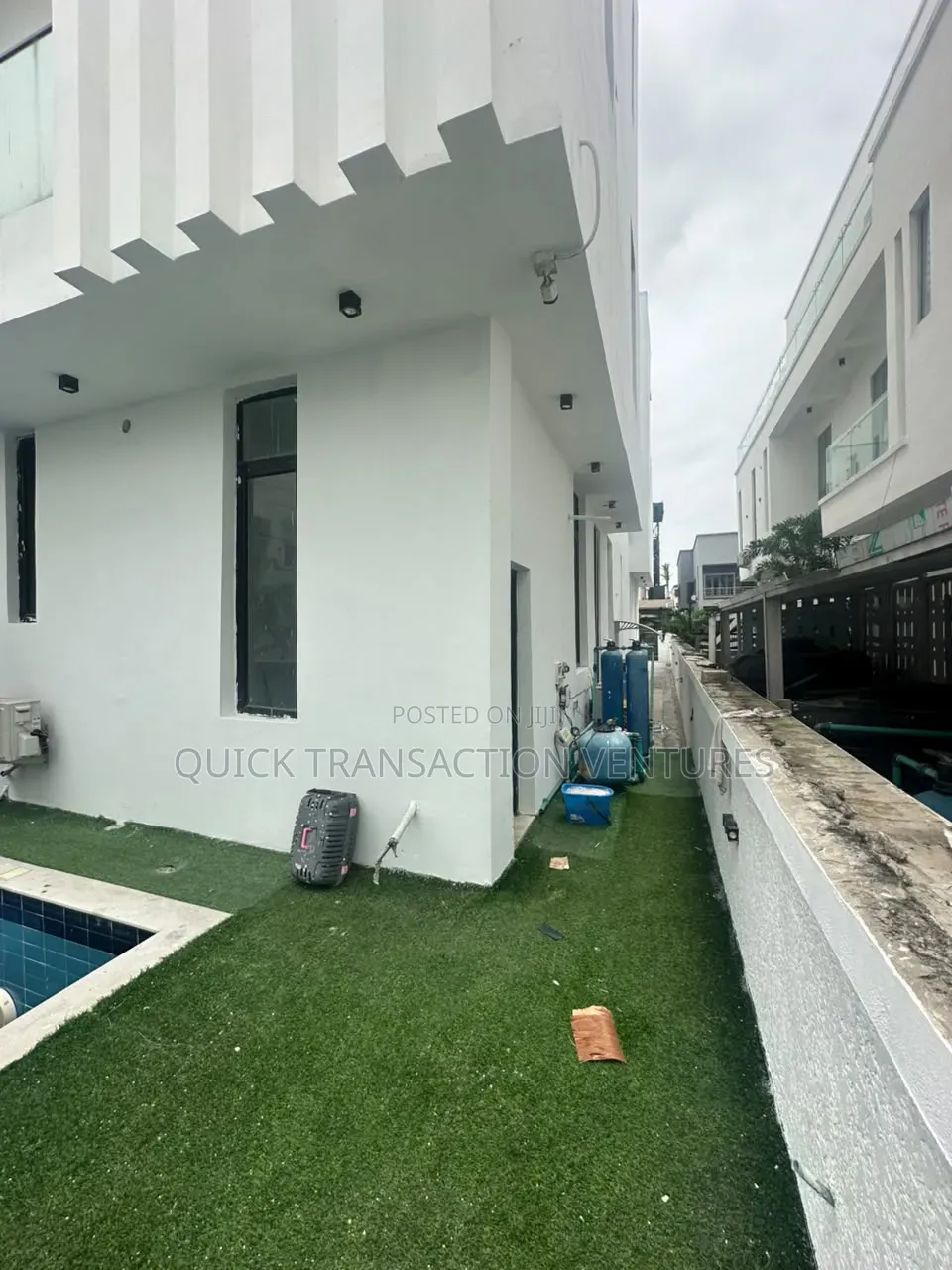 5bdrm Duplex in Palm Residence, Osapa london for sale in Osapa london