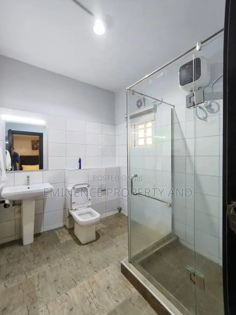 Furnished 3bdrm Apartment in Ikate for rent in Ikate