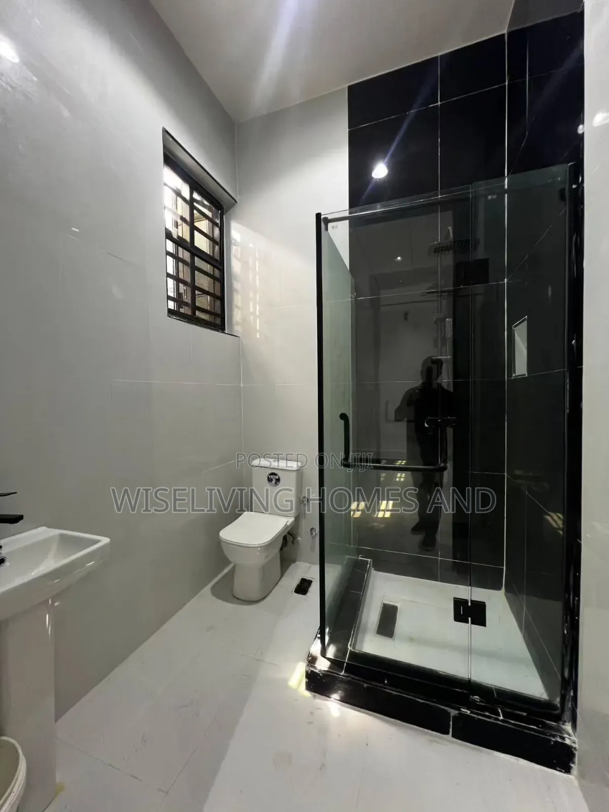 5bdrm Duplex in Lekki Palm City Ajah for sale in Ajah