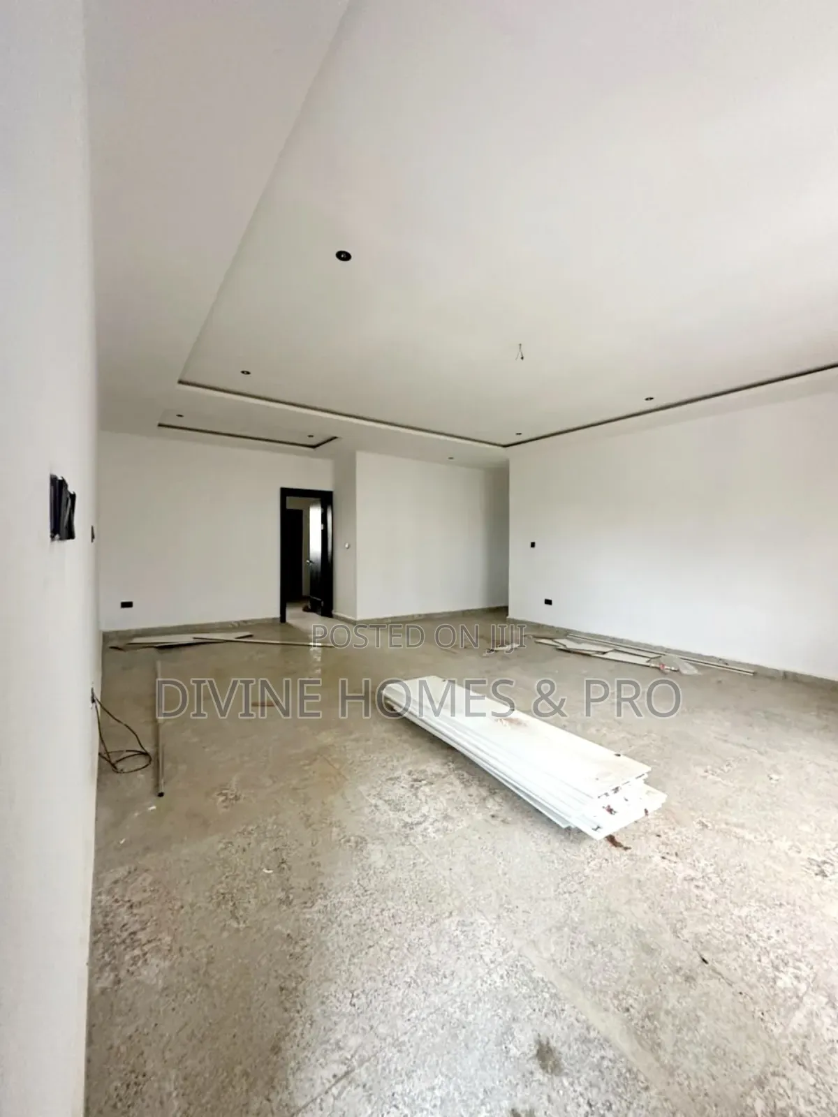 3bdrm Block of Flats in Wuye for rent in Wuye