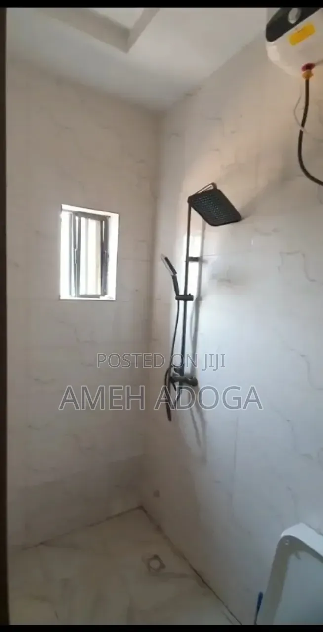Two Office Spaces for Rent in Kukwaba, Abuja in Gwarinpa