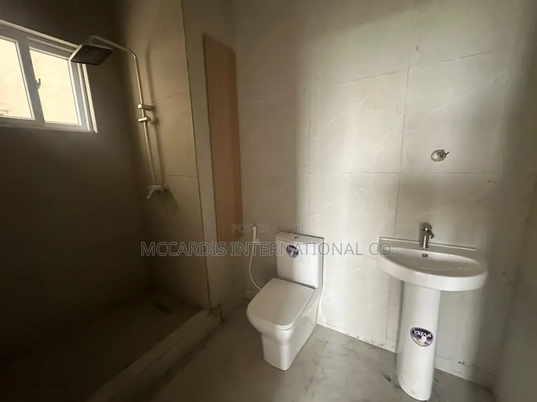 3bdrm Apartment in Western Foreshore for rent in Agungi