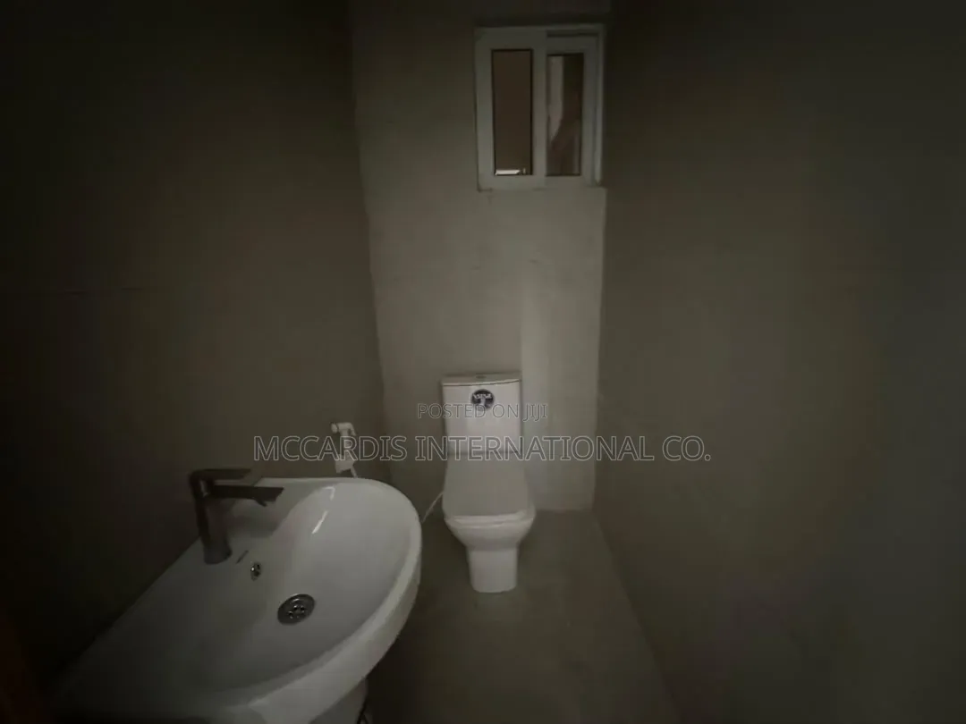3bdrm Apartment in Western Foreshore for rent in Agungi