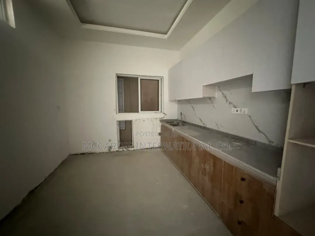 3bdrm Apartment in Western Foreshore for rent in Agungi