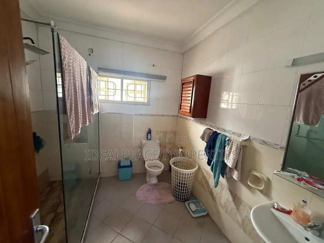 5bdrm House in Lekki Phase 1 for rent in Lekki Phase 1