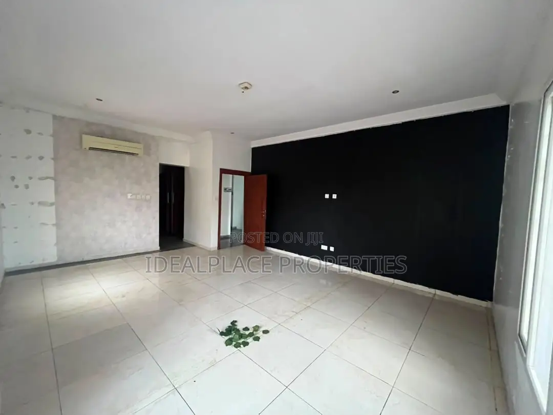 5bdrm House in Lekki Phase 1 for rent in Lekki Phase 1