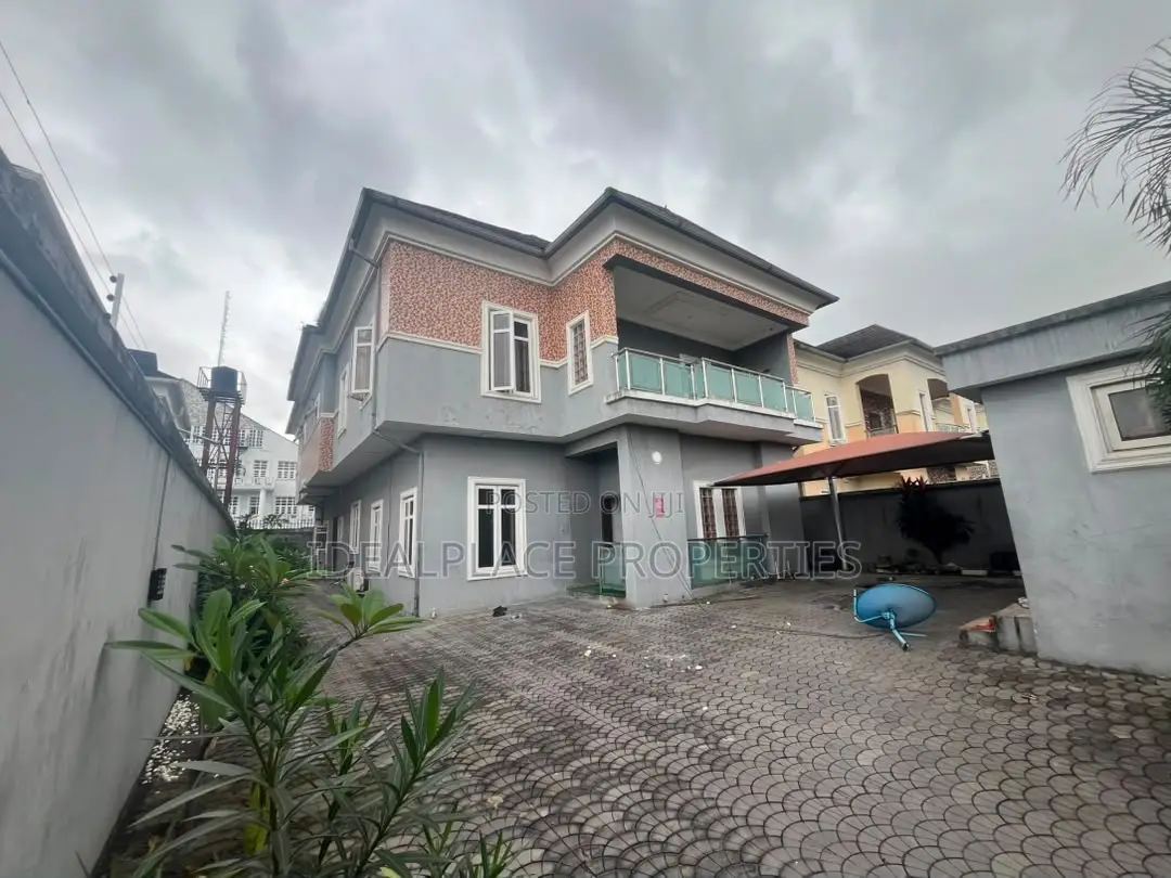 5bdrm House in Lekki Phase 1 for rent in Lekki Phase 1