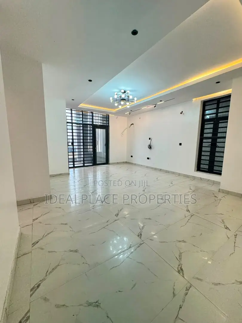 2bdrm Apartment in Victoria Island for rent in Victoria Island