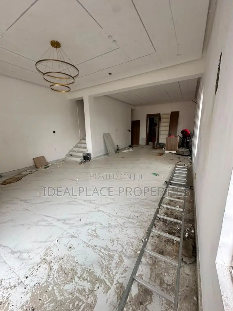 4bdrm Duplex in Adeniyi Jones for sale in Adeniyi Jones