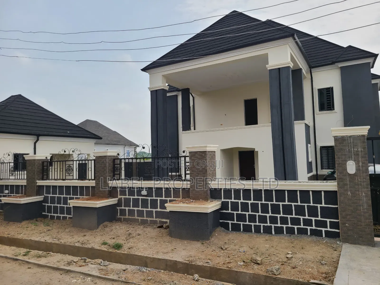 3bdrm Apartment in Galadimawa Extension for rent in Galadimawa