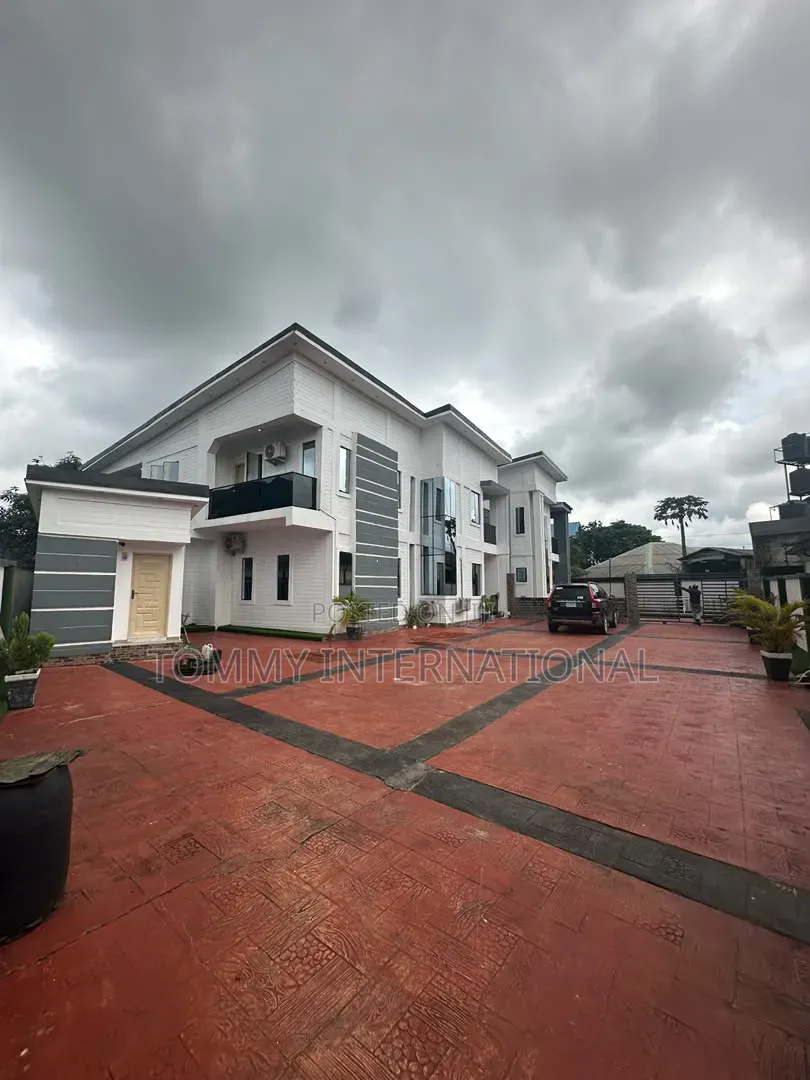 Furnished 5bdrm Duplex in Port-Harcourt for sale in Port-Harcourt