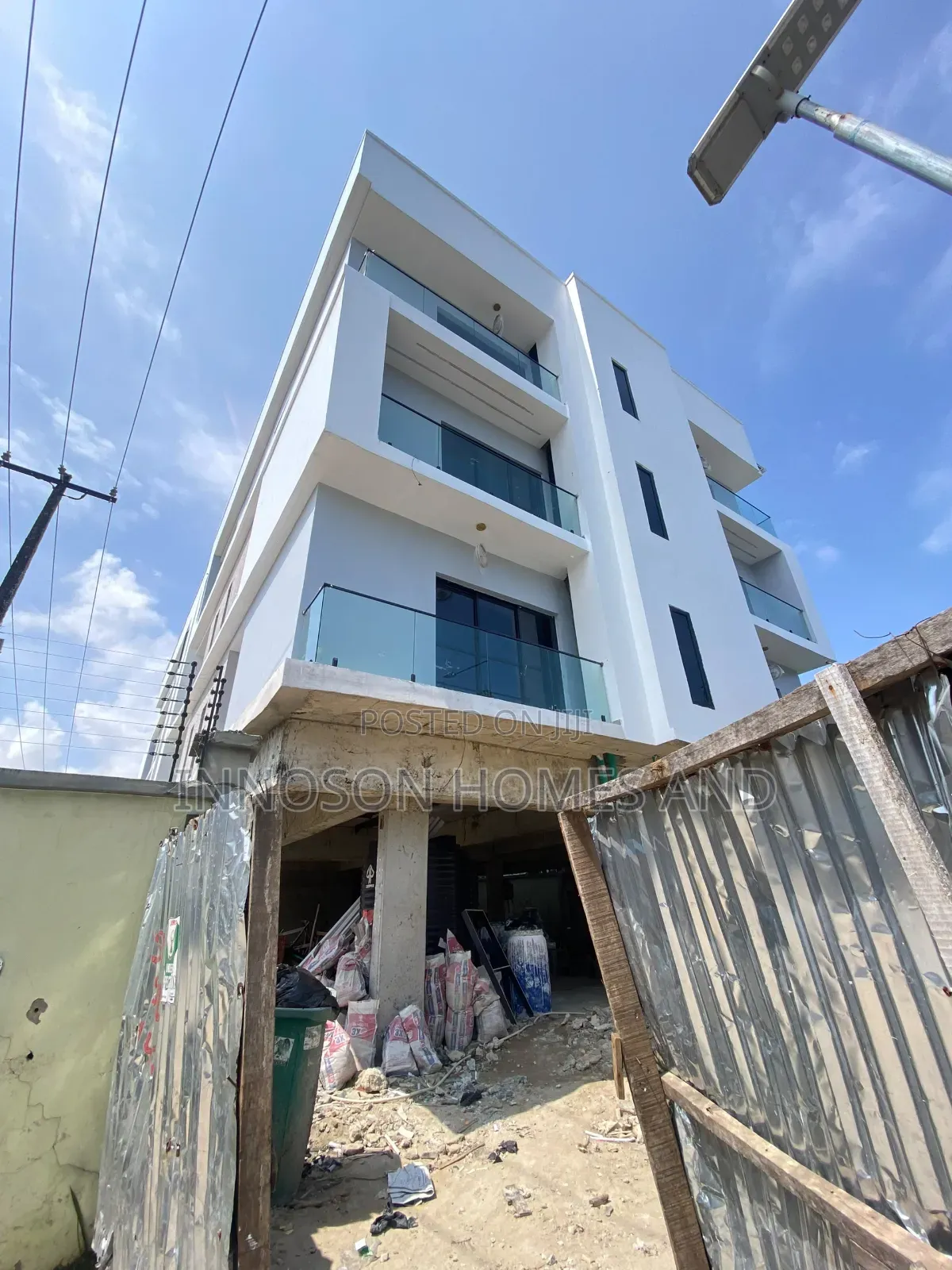 2bdrm Apartment in Osapa london for sale in Osapa london