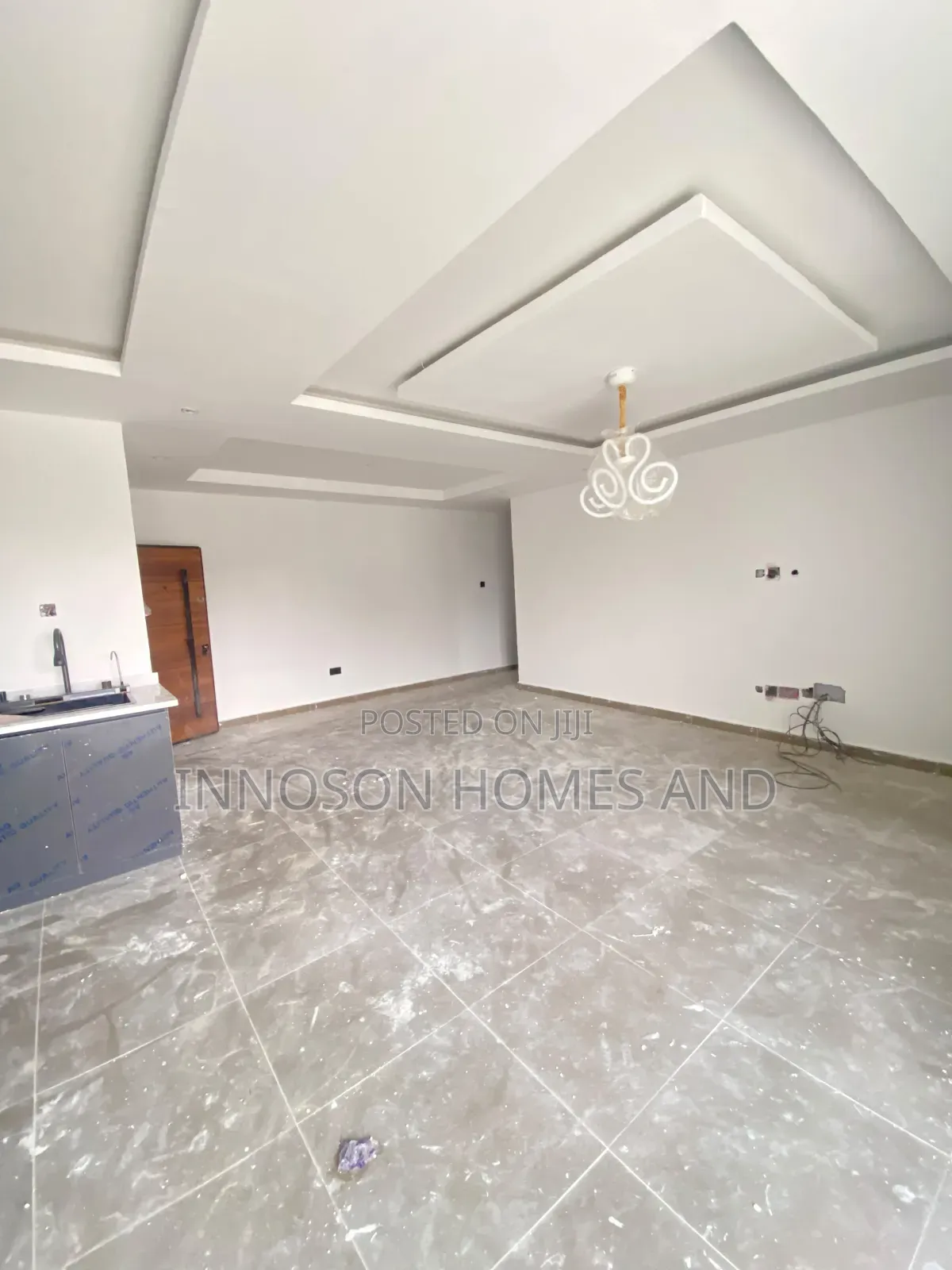 2bdrm Apartment in Osapa london for sale in Osapa london
