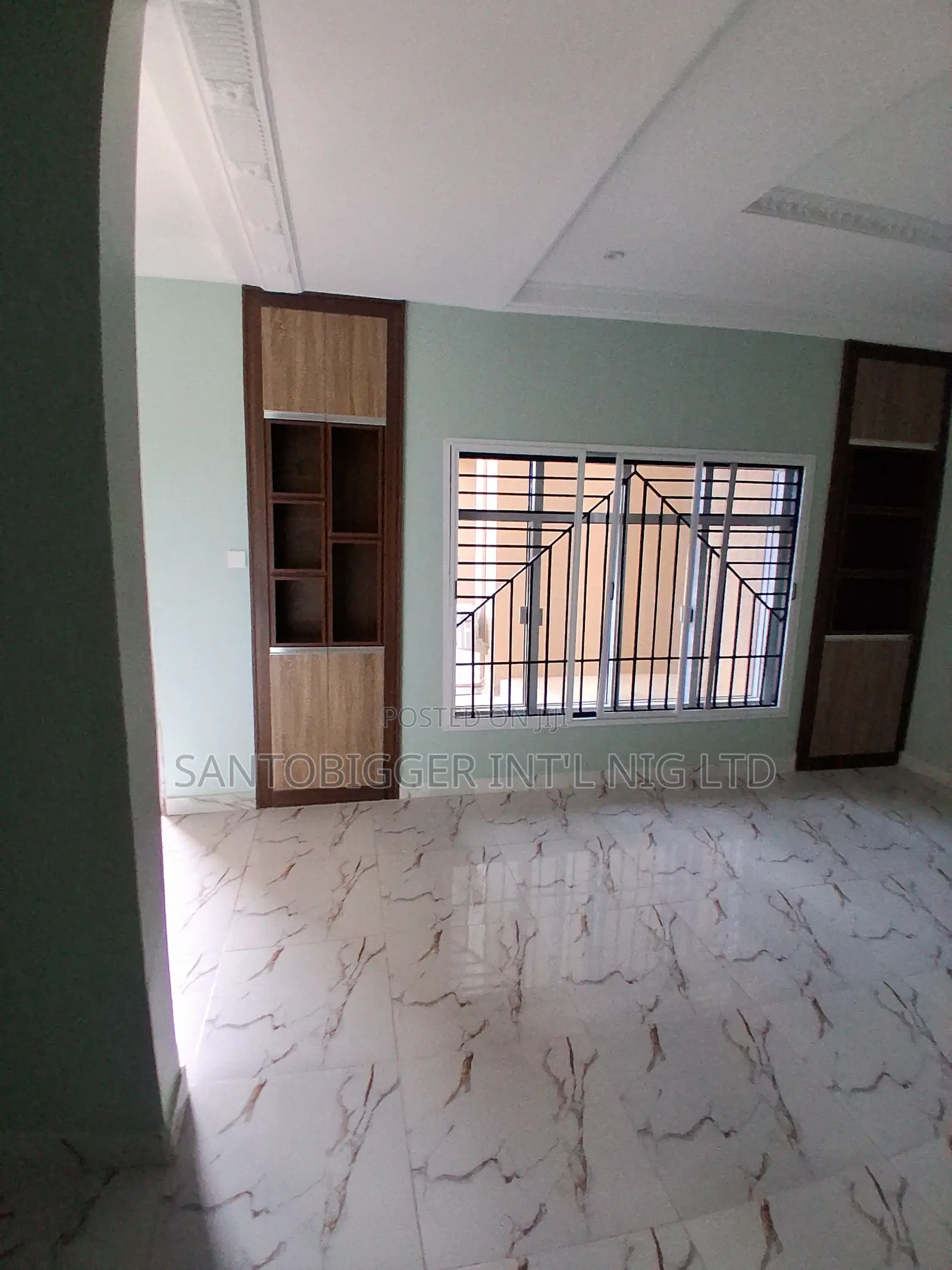 4bdrm Townhouse / Terrace in Santobigger, Sabon Lugbe for rent in Sabon Lugbe