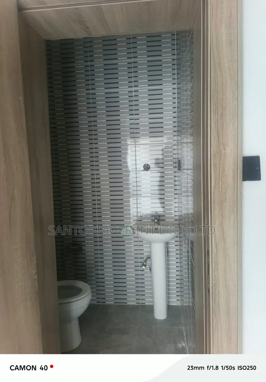 2bdrm Block of Flats in Santobigger, Sabon Lugbe for rent in Sabon Lugbe