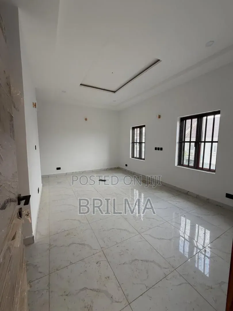 3bdrm Duplex in Guze for rent in Guze