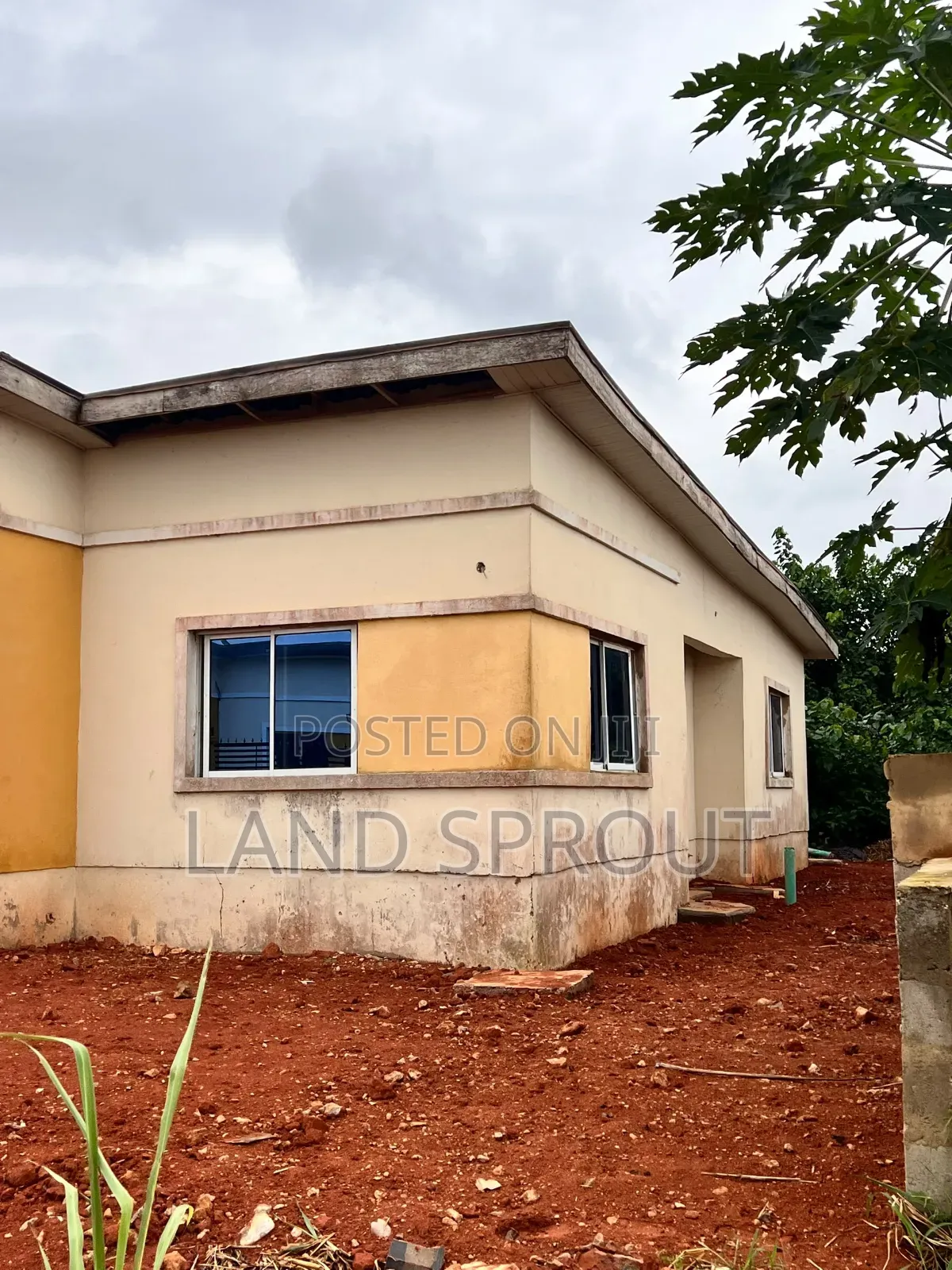 2bdrm Block of Flats in Obafemi-Owode for sale in Obafemi-Owode