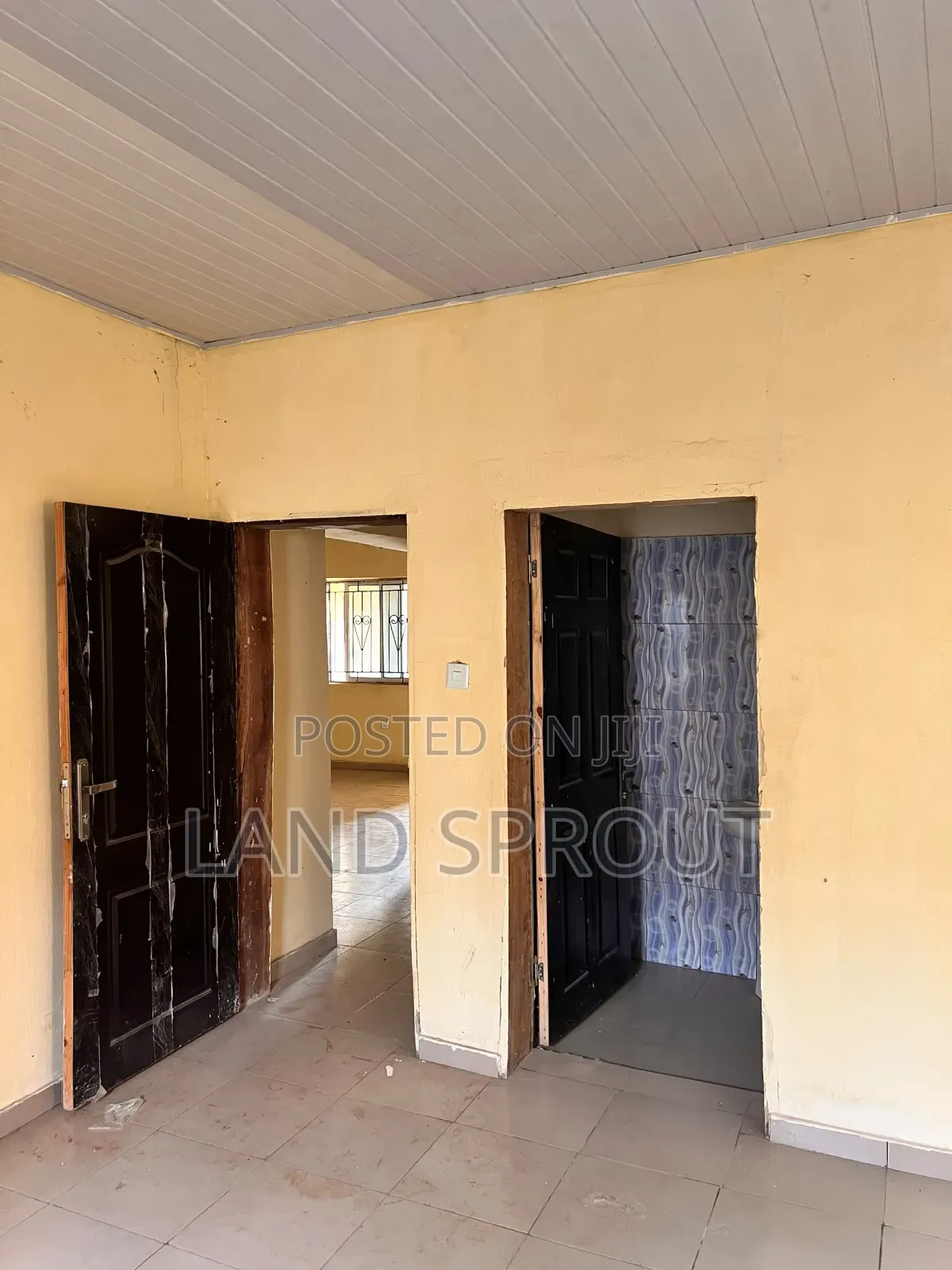2bdrm Block of Flats in Obafemi-Owode for sale in Obafemi-Owode