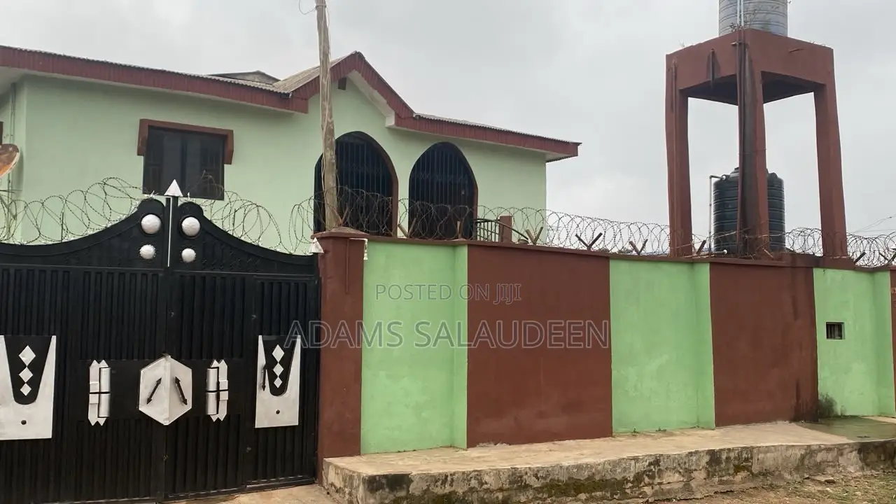 Furnished 3bdrm Block of Flats in Agbado for sale in Agbado