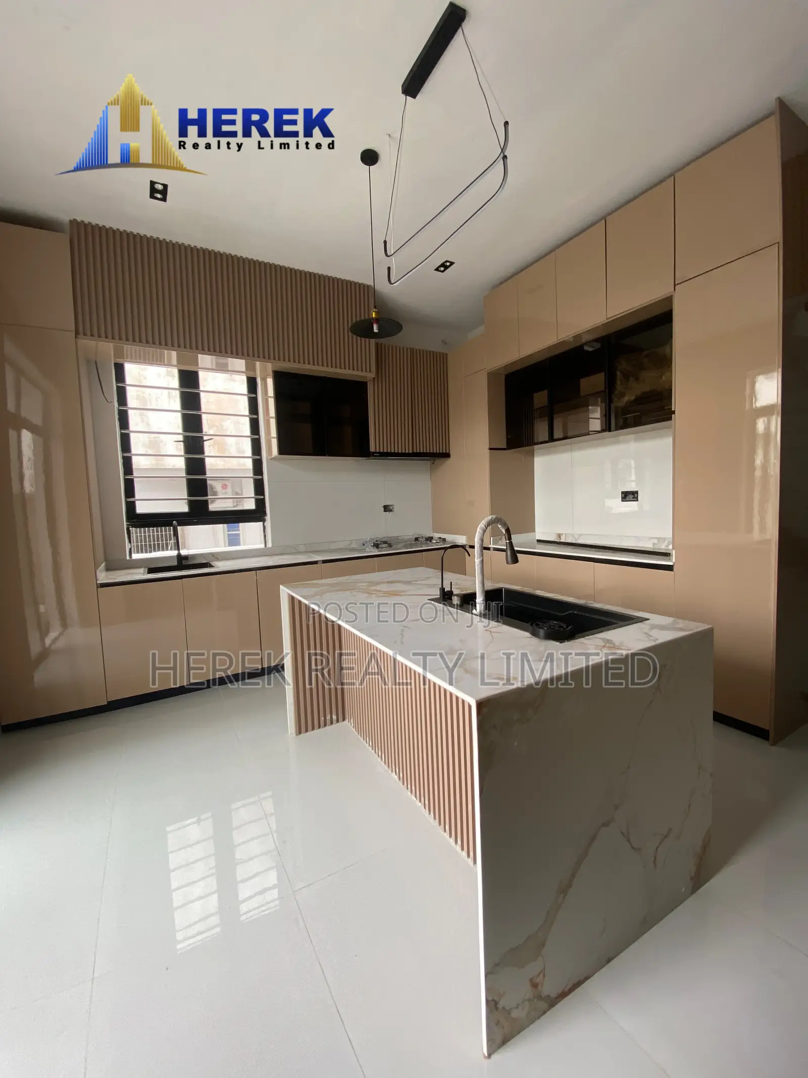 4bdrm Duplex in Lekki Palm City, Ado / Ajah for sale in Ado / Ajah