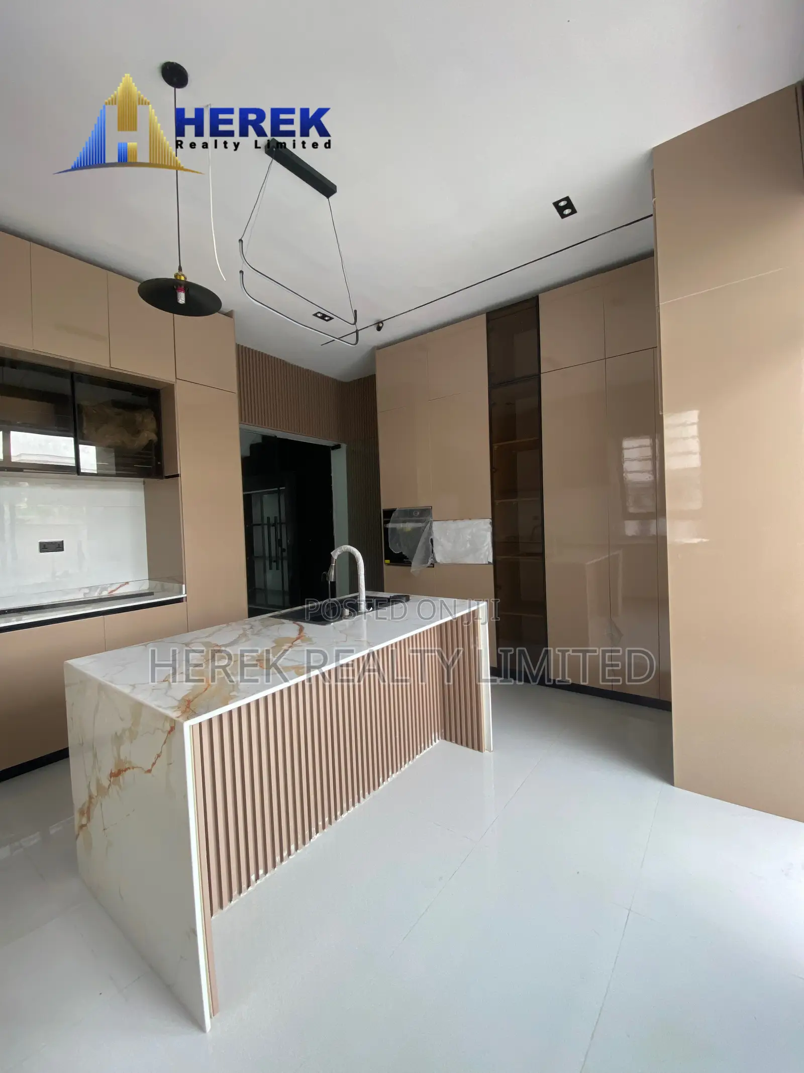 4bdrm Duplex in Lekki Palm City, Ado / Ajah for sale in Ado / Ajah