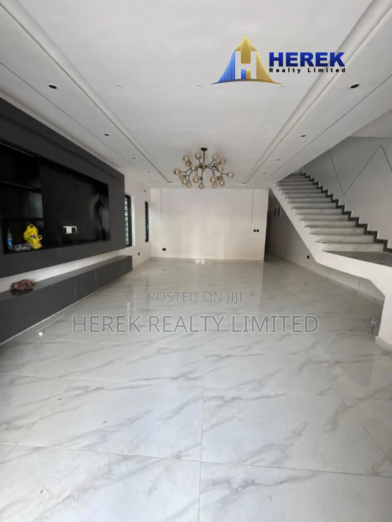 4bdrm Duplex in Lekki Palm, Ado / Ajah for sale in Ado / Ajah
