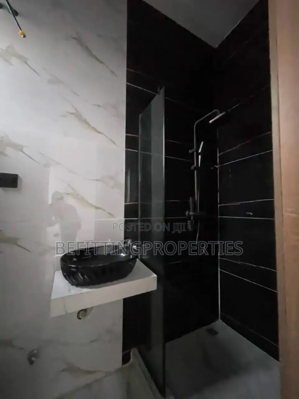 5bdrm Duplex in Ajah for sale in Ajah