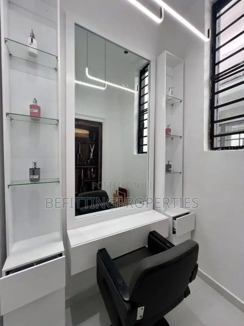 5bdrm Duplex in Lekki for sale in Lekki