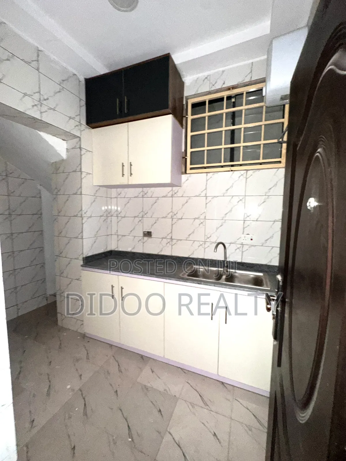 3bdrm Block of Flats in Asokoro for sale in Asokoro