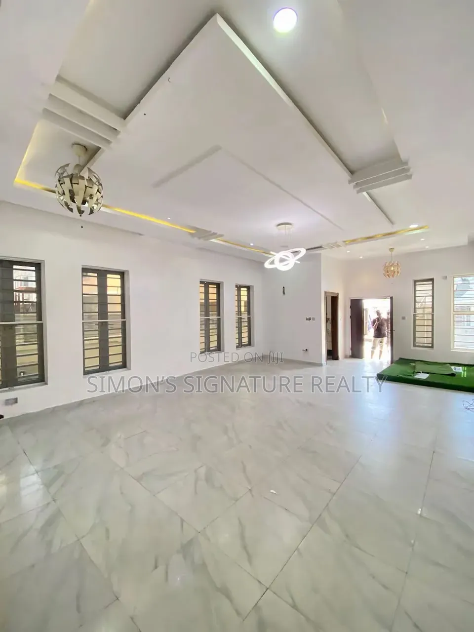 5bdrm Duplex in Osapa london for rent in Osapa london