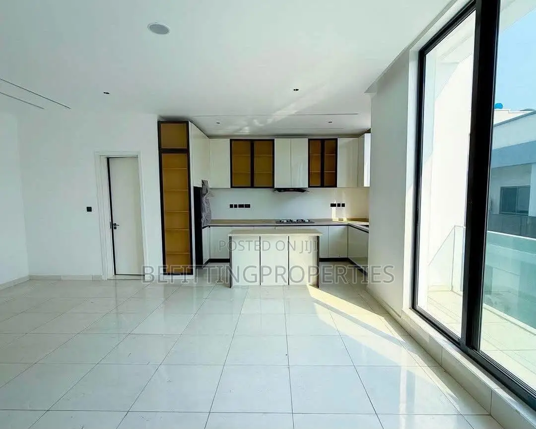 2bdrm Apartment in Victoria Island for sale in Victoria Island