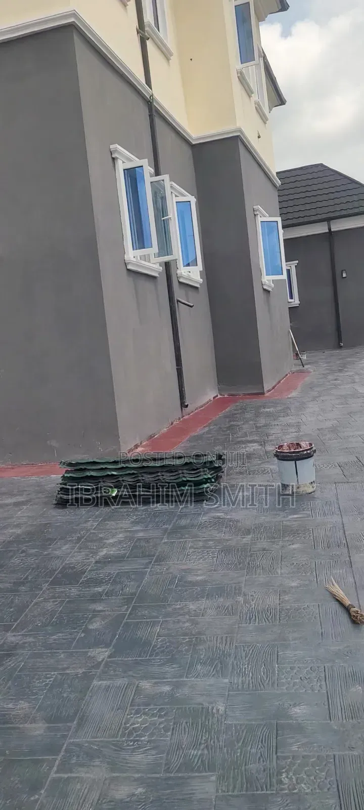 Furnished Studio Apartment in Along Voice Of, FHA for rent in FHA