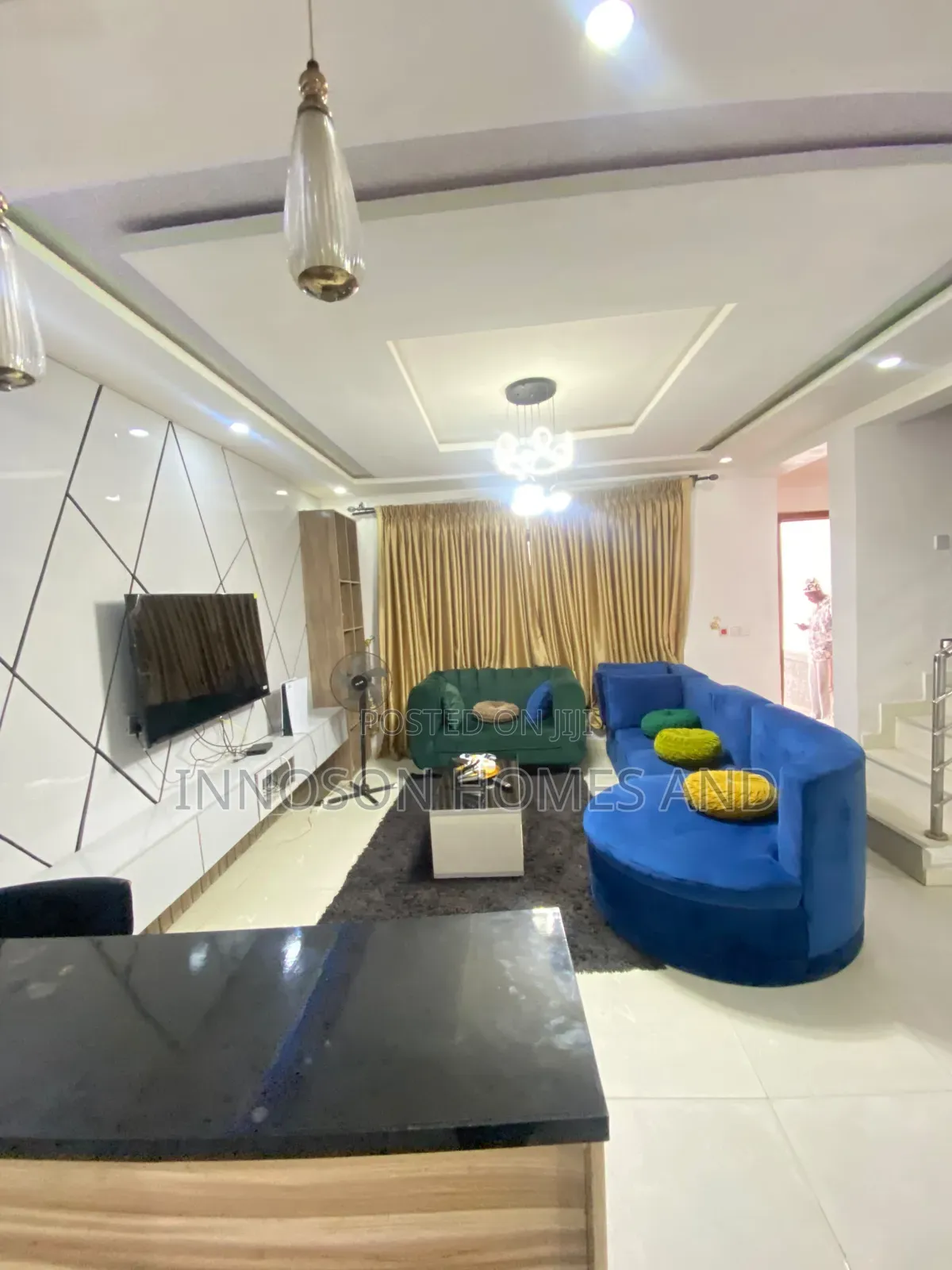 3bdrm Townhouse/Terrace in Ikate for sale in Ikate