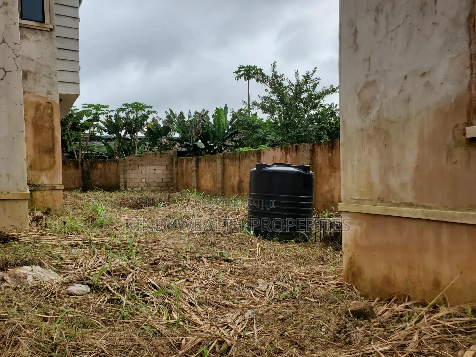 5bdrm Duplex in Obaretin Estate, Off, Ikpoba-Okha for sale in Ikpoba-Okha